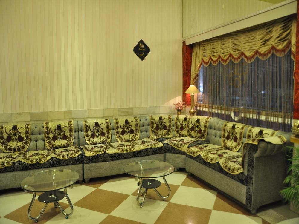 Oyo Premium Railway Station Patna Hotel Patna  Buitenkant foto